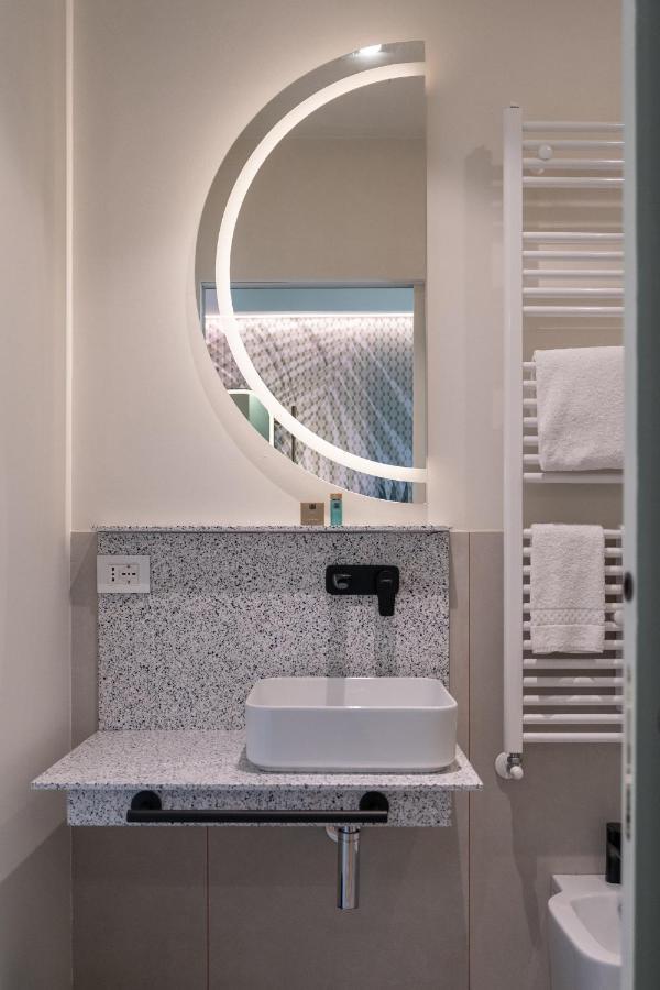 Boutique Hotel Martini 17 Milánó Kültér fotó